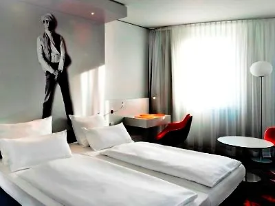 Hotel Park Plaza Berlin 4*,