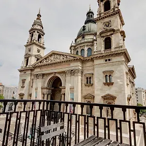 Pal's And Ostello Budapest