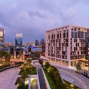 Canopy By Hilton Al Seef Отель Дубай