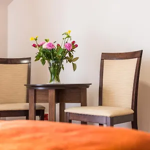 ** Hotel Airpark Polónia